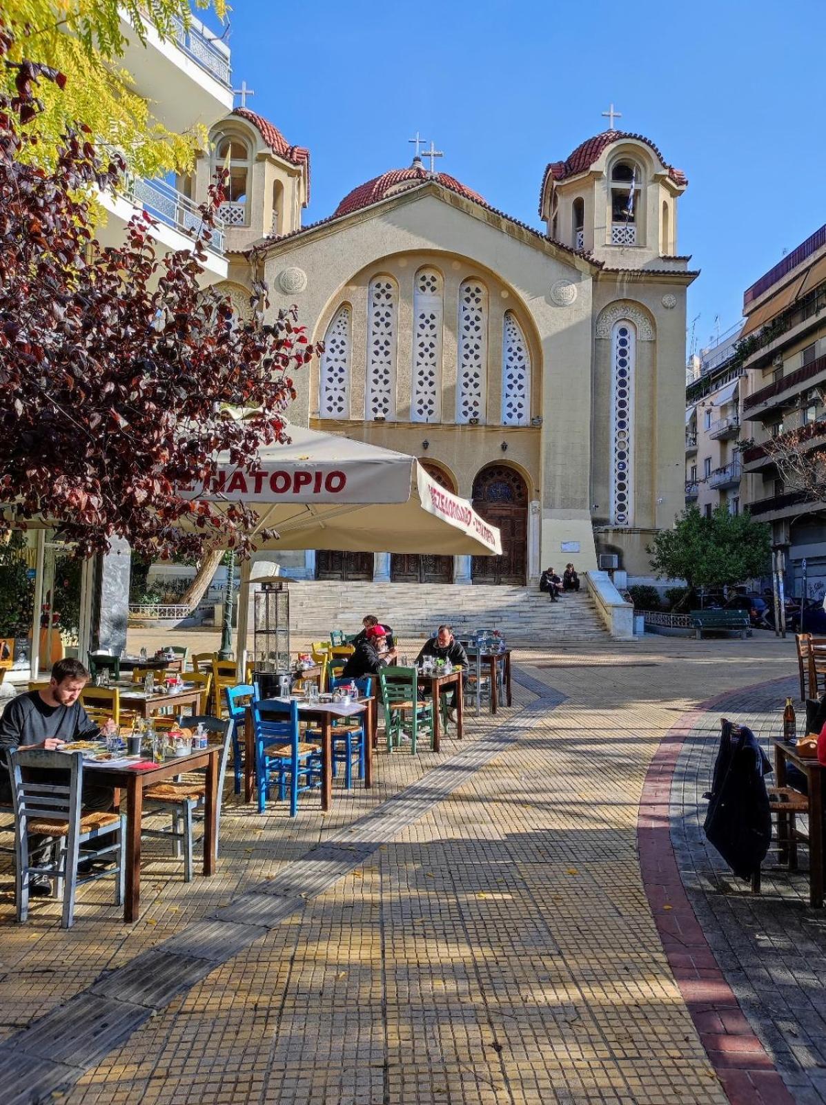 Aris Urban Pagrati Apartment Athens Luaran gambar